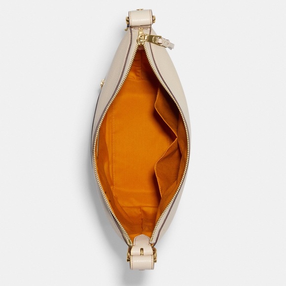 Coach X Peanuts Val Duffle With Snoopy Cuddle Motif NWT - Picture 4 of 5